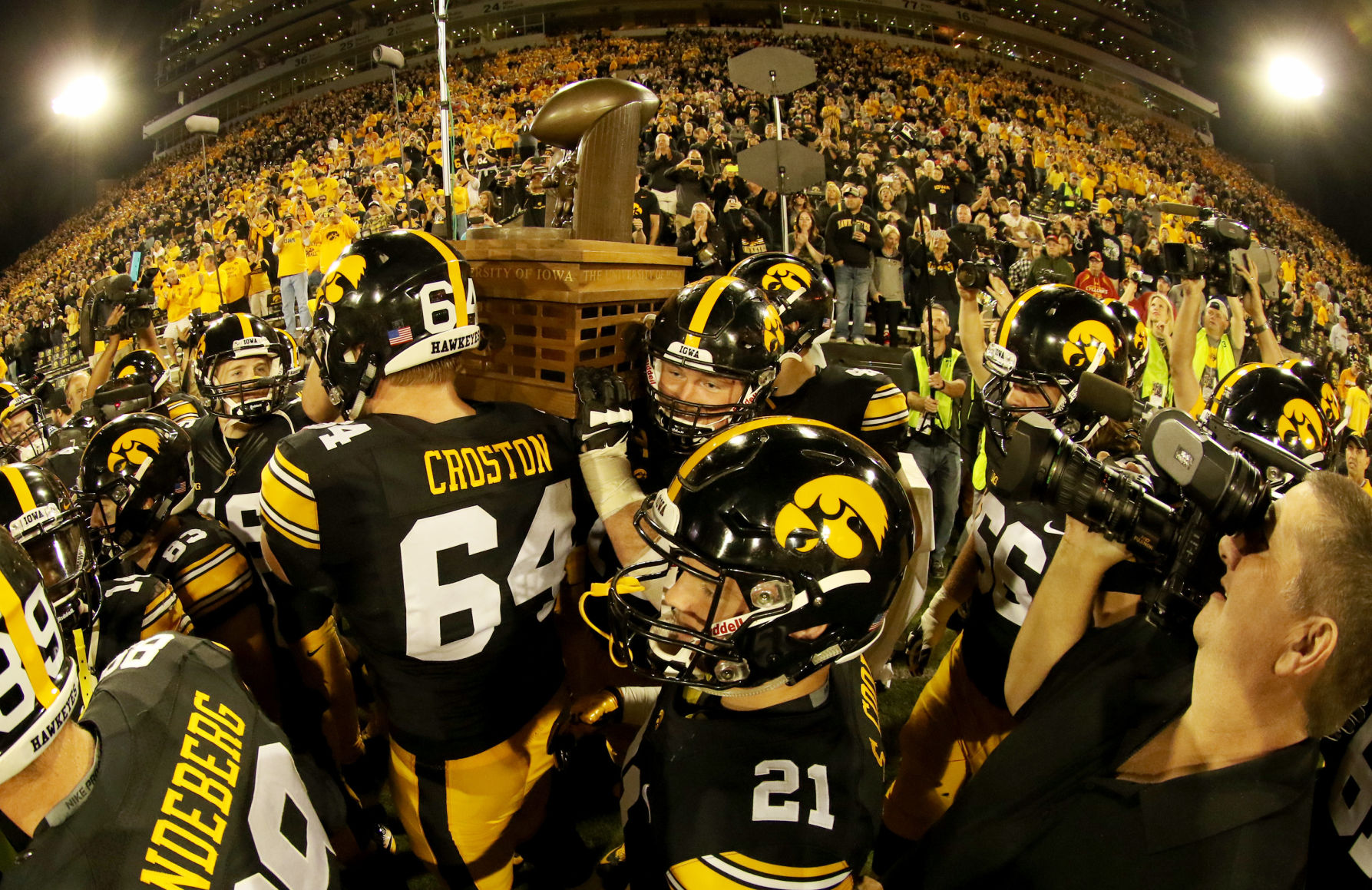 091016-Iowa-ISU-025